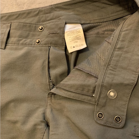 Columbia Omni-heat Titanium Active Hiking Pants Cargo style low rise - Picture 14 of 16